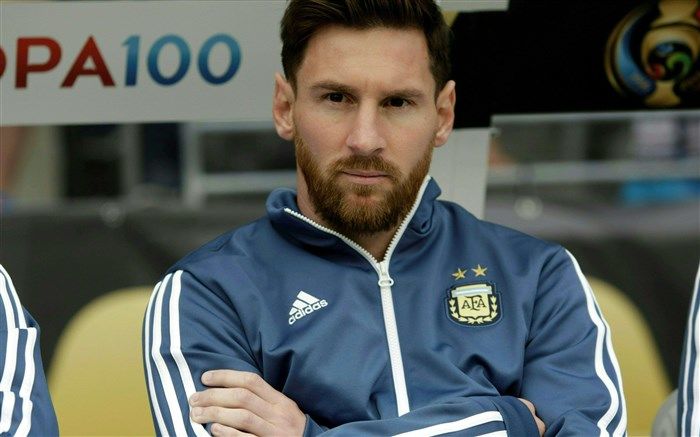 جشن تولد مسی در اردوی آرژانتین + تصاویر