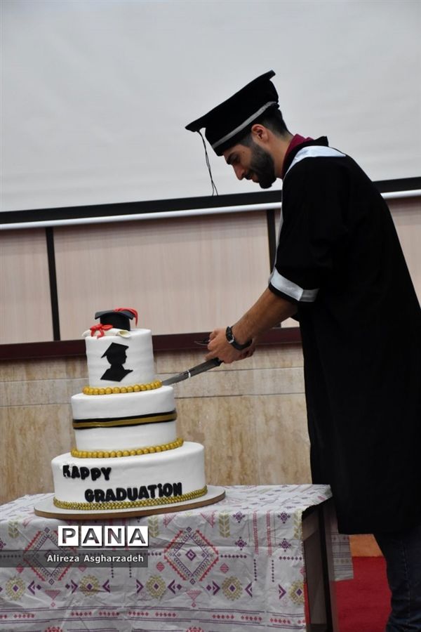 جشن فارغ‌التحصیلی دانشجوهای دانشگاه مازندران