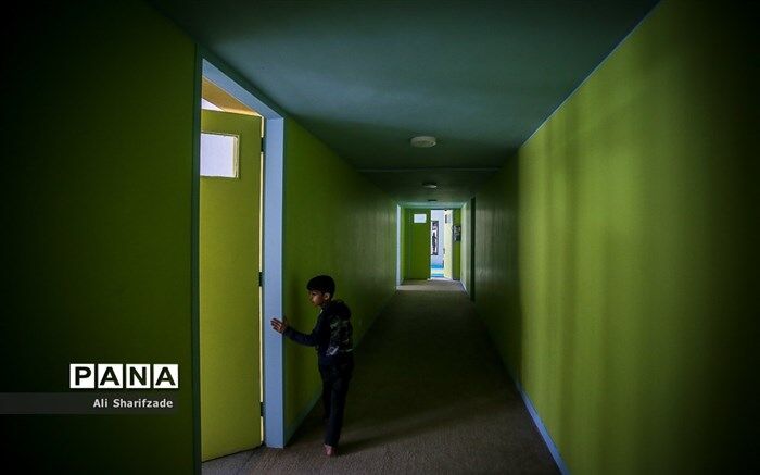 ساعتی با پسران «سرای نور» : با سیگار شروع کردم، به توهم شیشه رسیدم