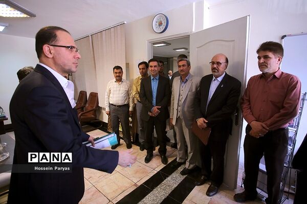 مراسم تکریم و معارفه معاونان پشتیبانی و تامین منابع پیشین و جدید سازمان دانش‌آموزی