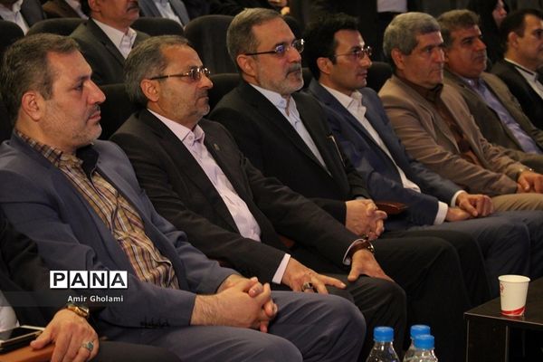 مراسم اختتامیه کنگره ملی پرسش مهر هجدهم