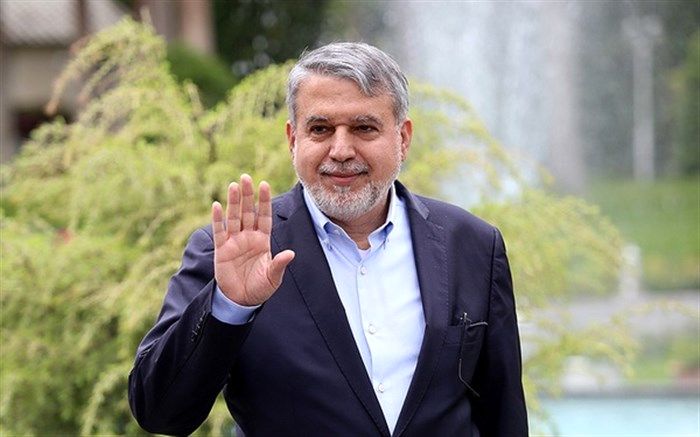 صالحی امیری: حضور زنان در ورزشگاه چیزی از ارزش‌های اخلاقی جامعه کم نمی‎‌کند