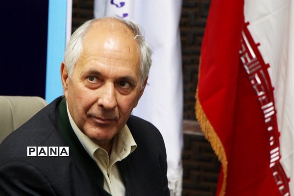 دیدار رئیس بنیاد جهانی انرژی با مسئولان شهرداری یزد