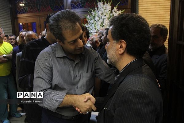 مراسم ترحیم پدر مصطفی تاج‌زاده