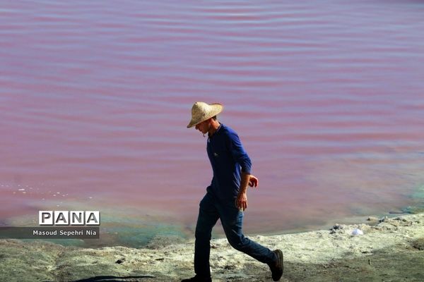 دریاچه ارومیه، طلوعی از جنس مهتاب و غروبی از جنس مرداب