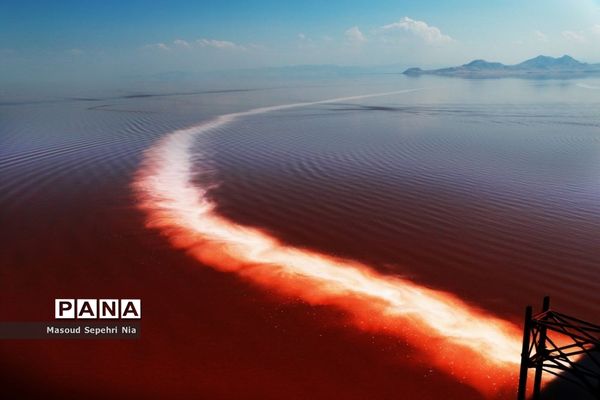 دریاچه ارومیه، طلوعی از جنس مهتاب و غروبی از جنس مرداب