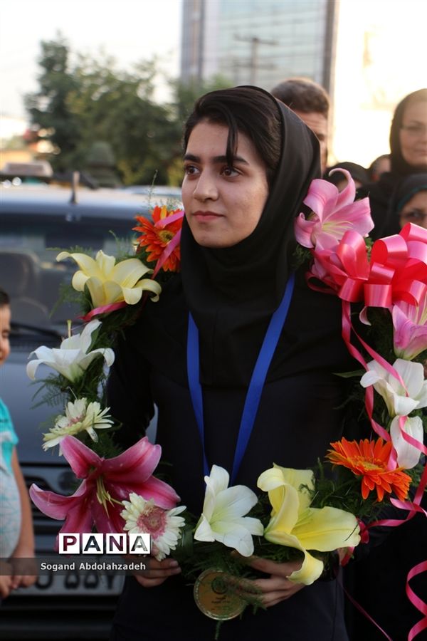 استقبال از دو کاراته‌کار دانش‌آموز در جویبار