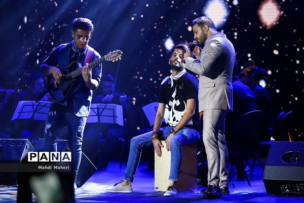 کنسرت بابک جهانبخش