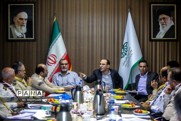 نشست کمیته فنی بررسی نظام جامع آموزشی سازمان دانش آموزی