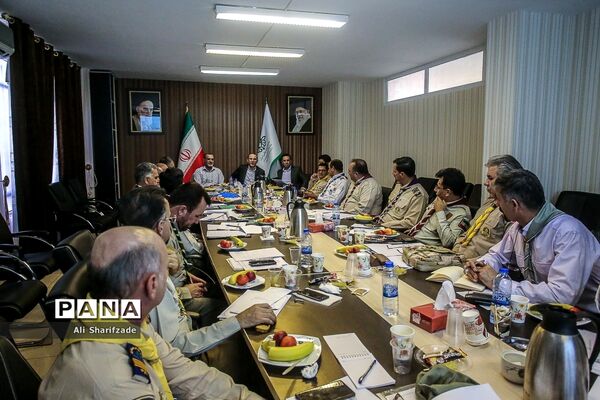 نشست کمیته فنی بررسی نظام جامع آموزشی سازمان دانش آموزی