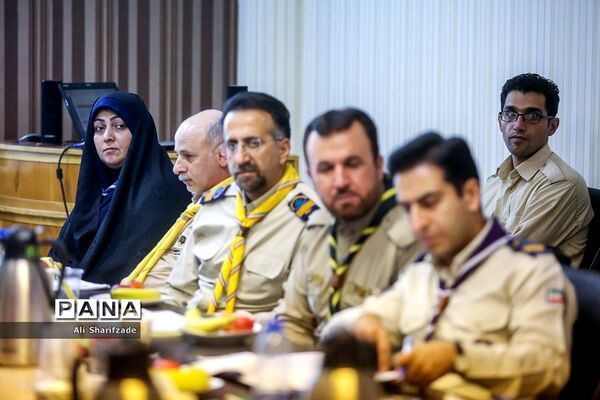 نشست کمیته فنی بررسی نظام جامع آموزشی سازمان دانش آموزی
