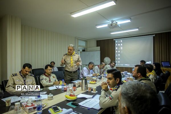 نشست کمیته فنی بررسی نظام جامع آموزشی سازمان دانش آموزی