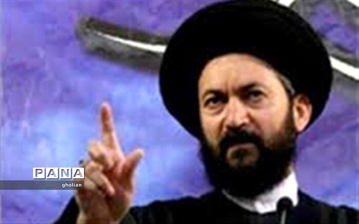 بزرگترین نقطه ضعف دشمن وابستگی به نفت است