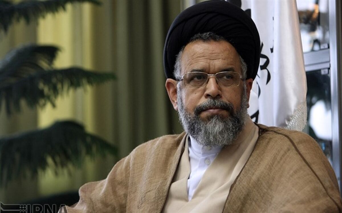 وزیر اطلاعات: نباید تحت عنوان برخورد با مفاسد، آرامش فعالان اقتصادی را به مخاطره انداخت
