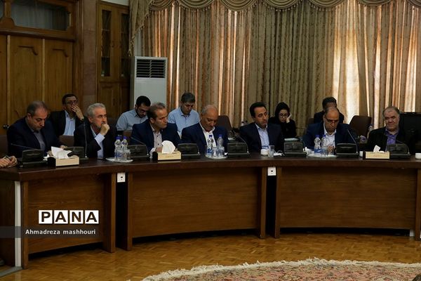 جلسه شورای برنامه ریزی استان آذربایجان شرقی