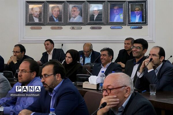 جلسه شورای برنامه ریزی استان آذربایجان شرقی
