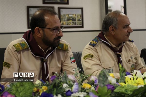 جلسه برگزاری اردوی استانی پیشتازان