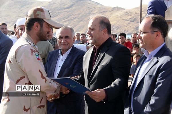 تجلیل از نفرات برتر مسابقات  بین المللی پاراگلایدر سیلوانا در آذربایجان غربی