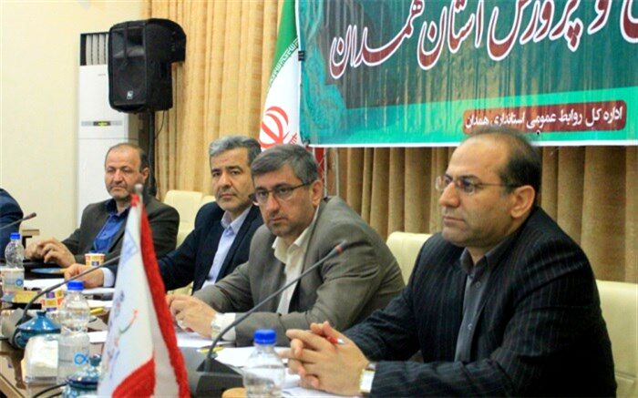 رتبه استان همدان در سوادآموزی از میانگین کشوری بالاتر است