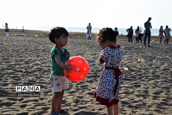 جشنواره بادبادک‌ها در فریدونکنار