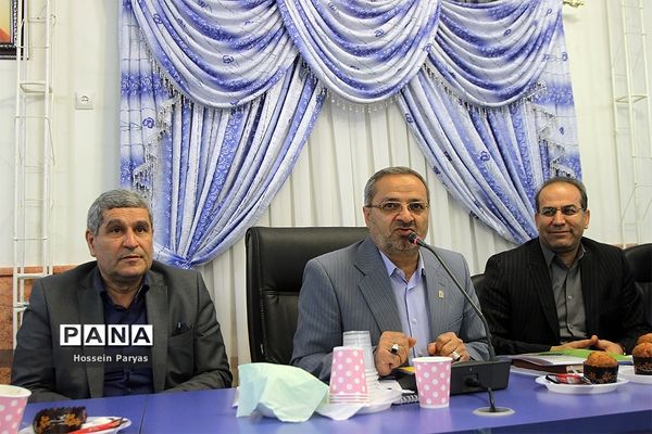 نشست هم‌اندیشی مدیران سازمان دانش‌آموزی کشور