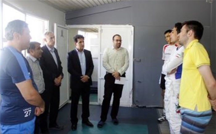 بازدید معاون توسعه ورزشی از اردوی تیم ملی شمشیربازی در همدان