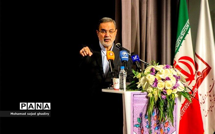 بطحایی: در این اوضاع به شدت به  روحیه بسیجی نیاز داریم