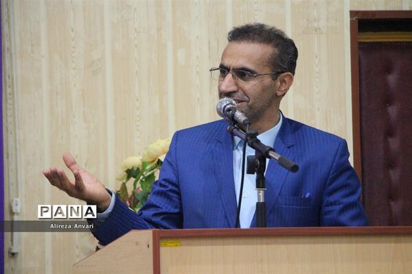 تجلیل از دانش‌آموزان مدال‌آور در المپیاد جهانی ریاضی