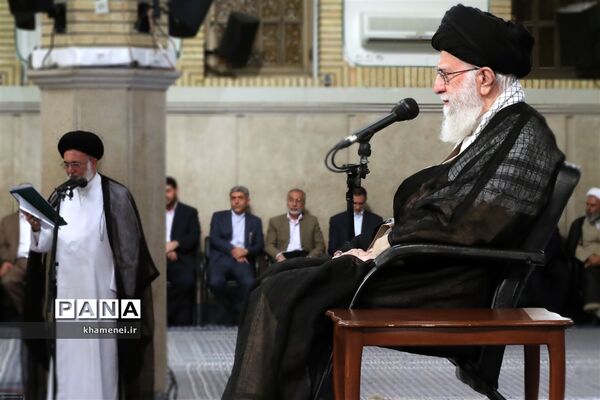 دیدار کارگزاران حج با  رهبر انقلاب اسلامی