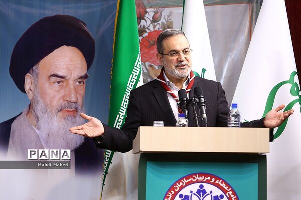 حضور وزیر آموزش و پرورش در کنگره مجامع اعضا، مربیان و مدرسین سازمان دانش آموزی