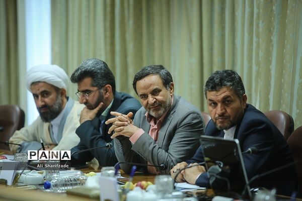 نشست فصلی مشترک ستاد همکاری‌های حوزه و آموزش و پرورش