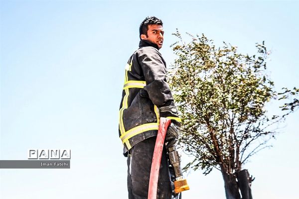 آتش سوزی در مراتع سنندج