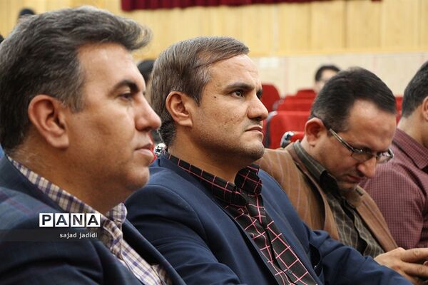آیین تکریم و معارفه مسئول اتحادیه انجمن‌های اسلامی دانش‌آموزان استان یزد