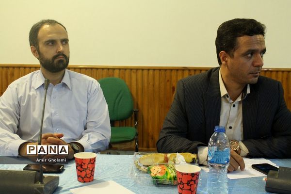 جلسه‌ توجیهی سرپرستان استان های حاضر در اردوی ملی مناطق مرزی