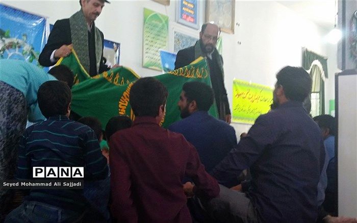 کاروان زیر سایه خورشید به روستای آنیک رسید