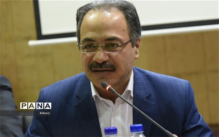 فرماندار کرج مطرح کرد: ترویج فرهنگ استفاده از کالای ایرانی جنبه ای مثبت از نمایشگاه اقوام