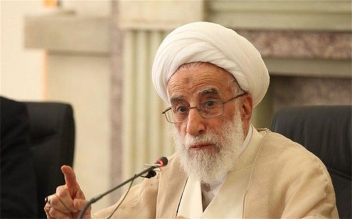 کتاب آیت‌الله جنتی منتشر شد