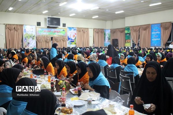 سیزدهمین دوره اردوی زیارتی دانش آموزان دختر زیارت اولی