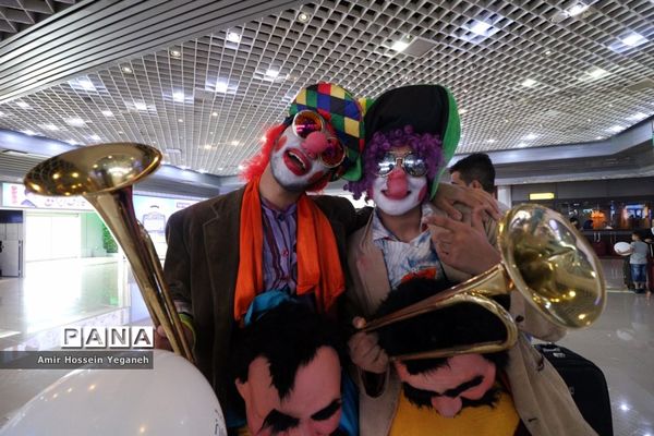 استقبال از مسافران جشنواره تابستانی کیش