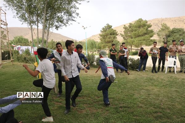 اولین روز اردوی استانی پیشتازان