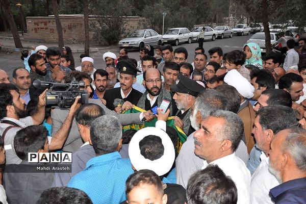 جشن زیرسایه خورشید با حضور خادمان بارگاه منور رضوی درنهبندان