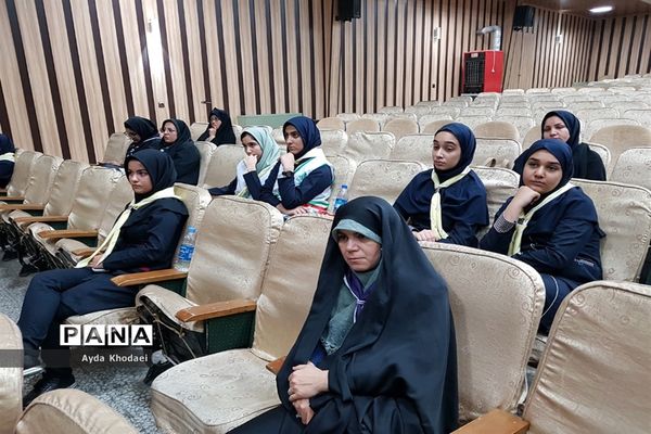 گردهمایی  مربیان و دانش‌آموزان تشکل پیشتازان البرز اعزامی به اردوی استانی