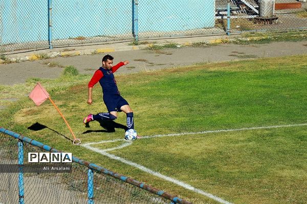 دیدار تیم خانه جوان ارومیه و شهرداری پیرانشهر