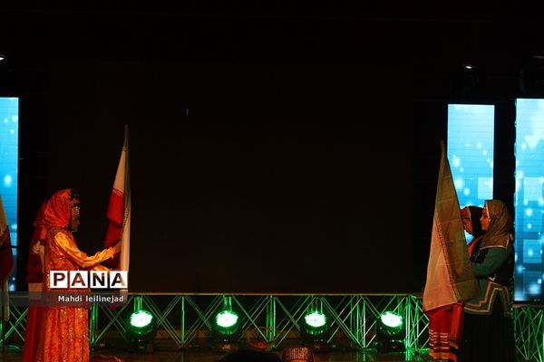 اختتامیه نمایشگاه لباس اقوام