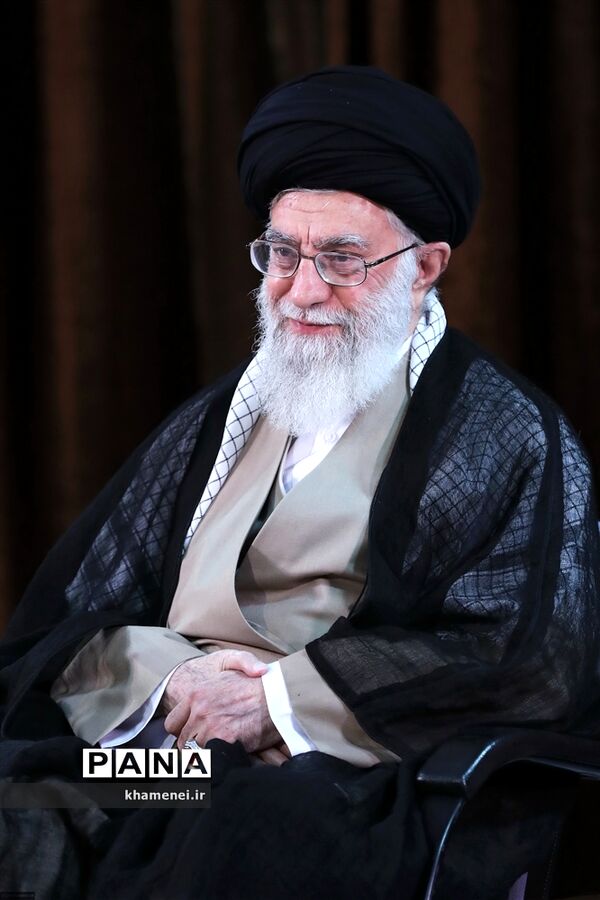 دیدار وزیر امور خارجه، سفیران و مسئولان نمایندگی‌های ایران در خارج از کشور با مقام معظم رهبری
