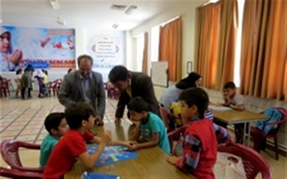 بازدید از کلاس ها و کارگاه های خانه ریاضیات اردستان