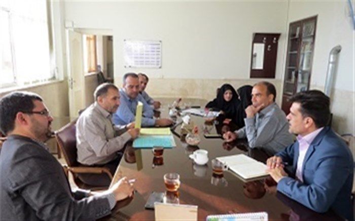جلسه هیئت مدیره صندوق قرض الحسنه امید فرهنگیان اردستان برگزار شد
