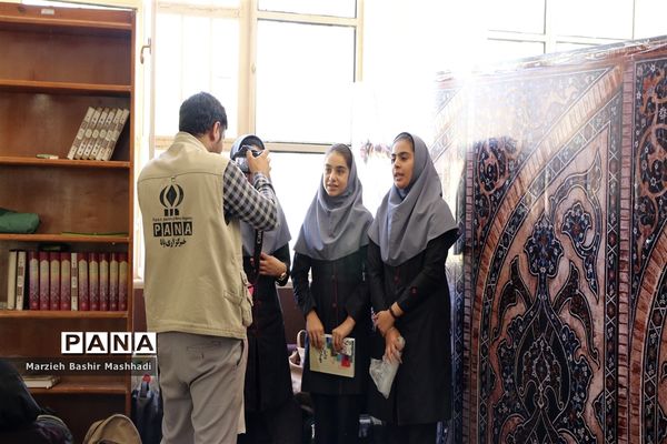 نخستین روز از اردوی دختران پیشتاز