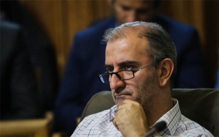 تذکر عضو شورای شهر به شهردار تهران به دلیل پرداخت نشدن مطالبات کارگران بازنشسته