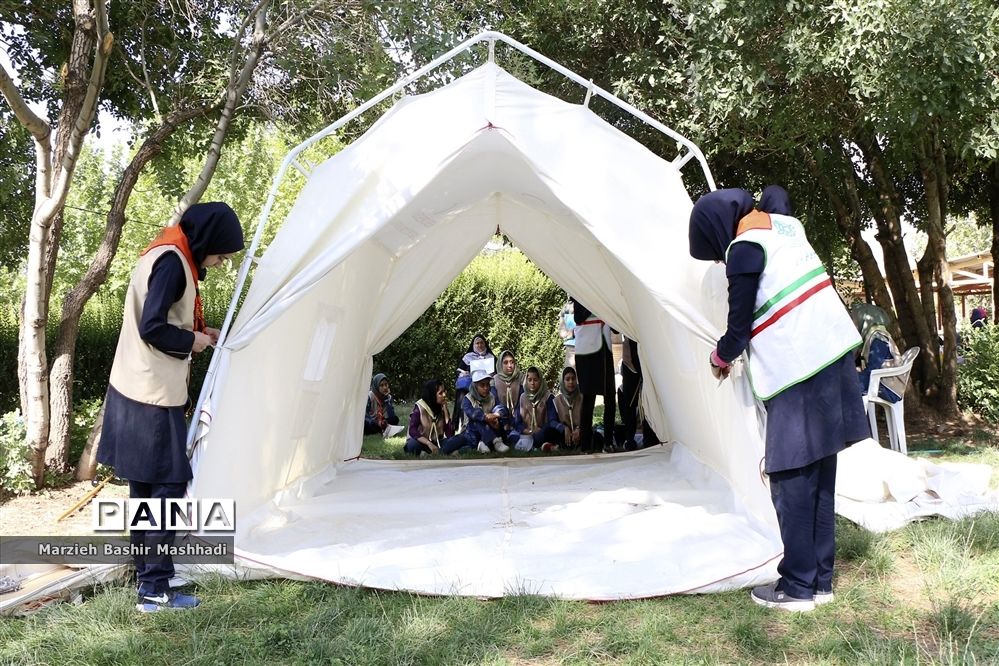 گرمای تابستان و شور و هیجان اردو